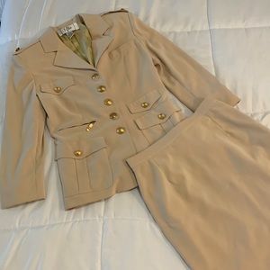 Beautiful Vintage Set of Skirt and Blazer